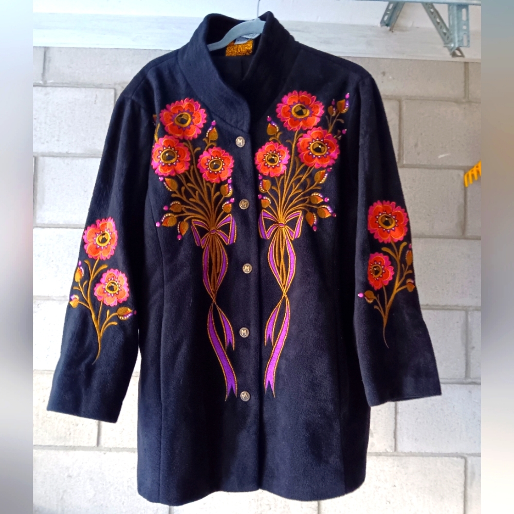 Bob Mackie Wearable Art Embroidered Jacket. Size 1X